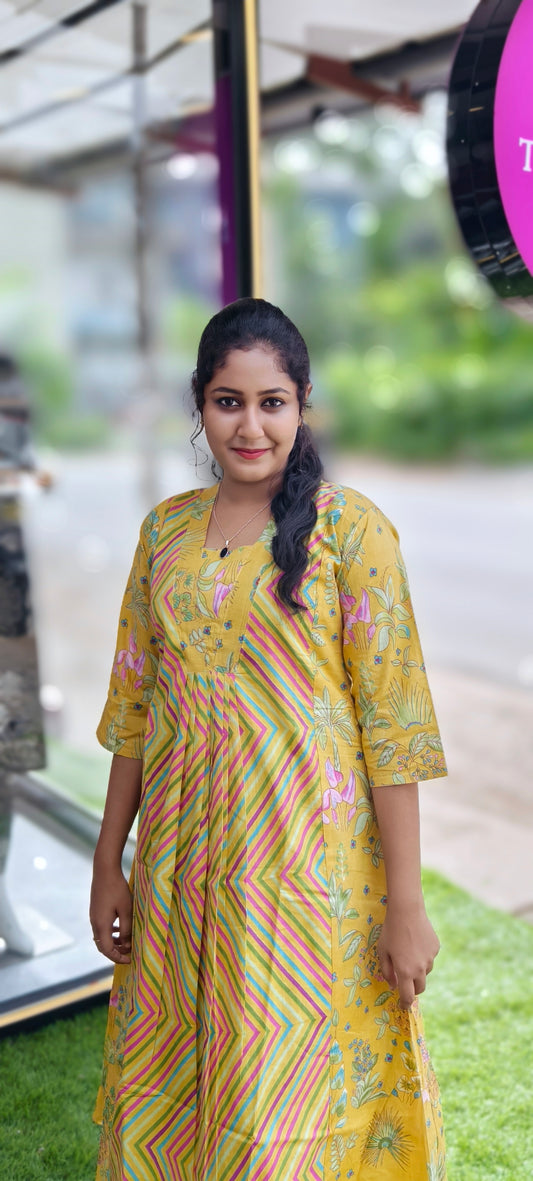 0148- Trendy & Stylish 3 Panelled Cotton Top